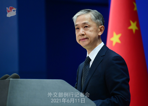 网络时代双刃剑效应下的涉黄问题，免费看污网站的立场与个人选择挑战