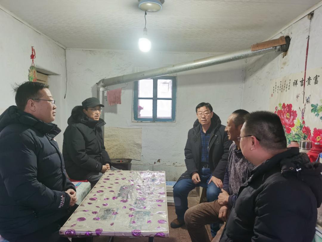 冬季疫情最新动态下的暖心日常