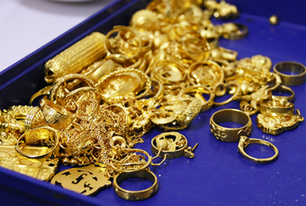 二手黄金回收价格探索之旅，黄金交易中的心灵平衡之旅