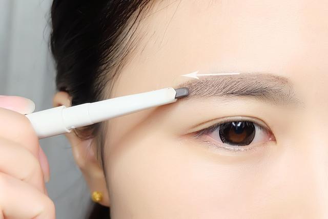 种植真眉毛的价格表,种植真眉毛的价格表，历史背景、重要事件与当代地位