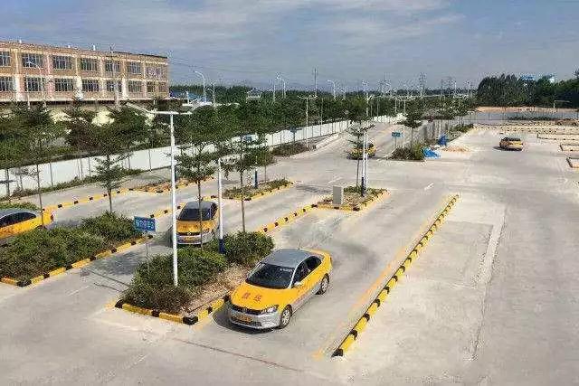 驾校最新收费标准，启程驾驭未来的励志之旅第一步