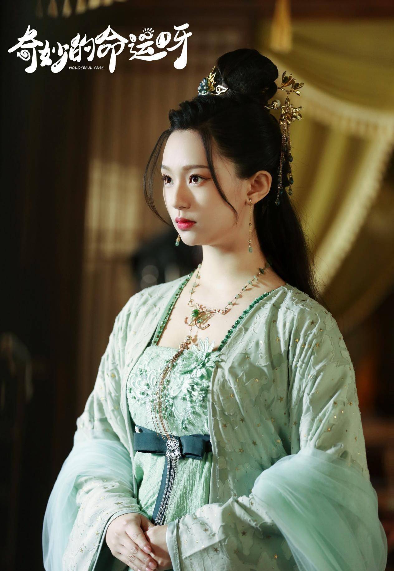 胡亦瑶的演员日常，爱与陪伴的温馨时光之旅