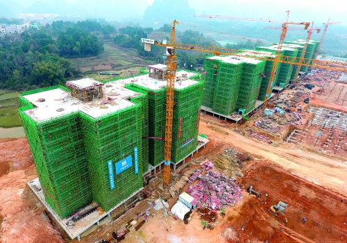 平果扶贫搬迁最新进展,平果扶贫搬迁最新进展，变化中的自信与希望之光