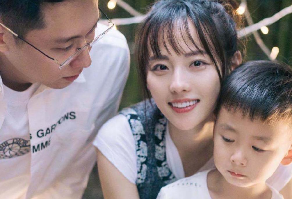 明星婚礼梦幻布置，缔造爱情盛典的璀璨瞬间